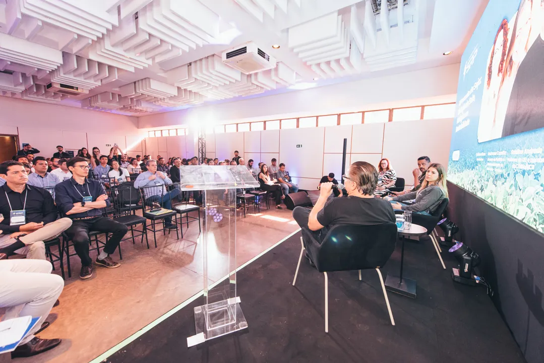 Soja eficiente e maior valor com novas tecnologias, aponta debate promovido pela Sociedade Rural do Paraná